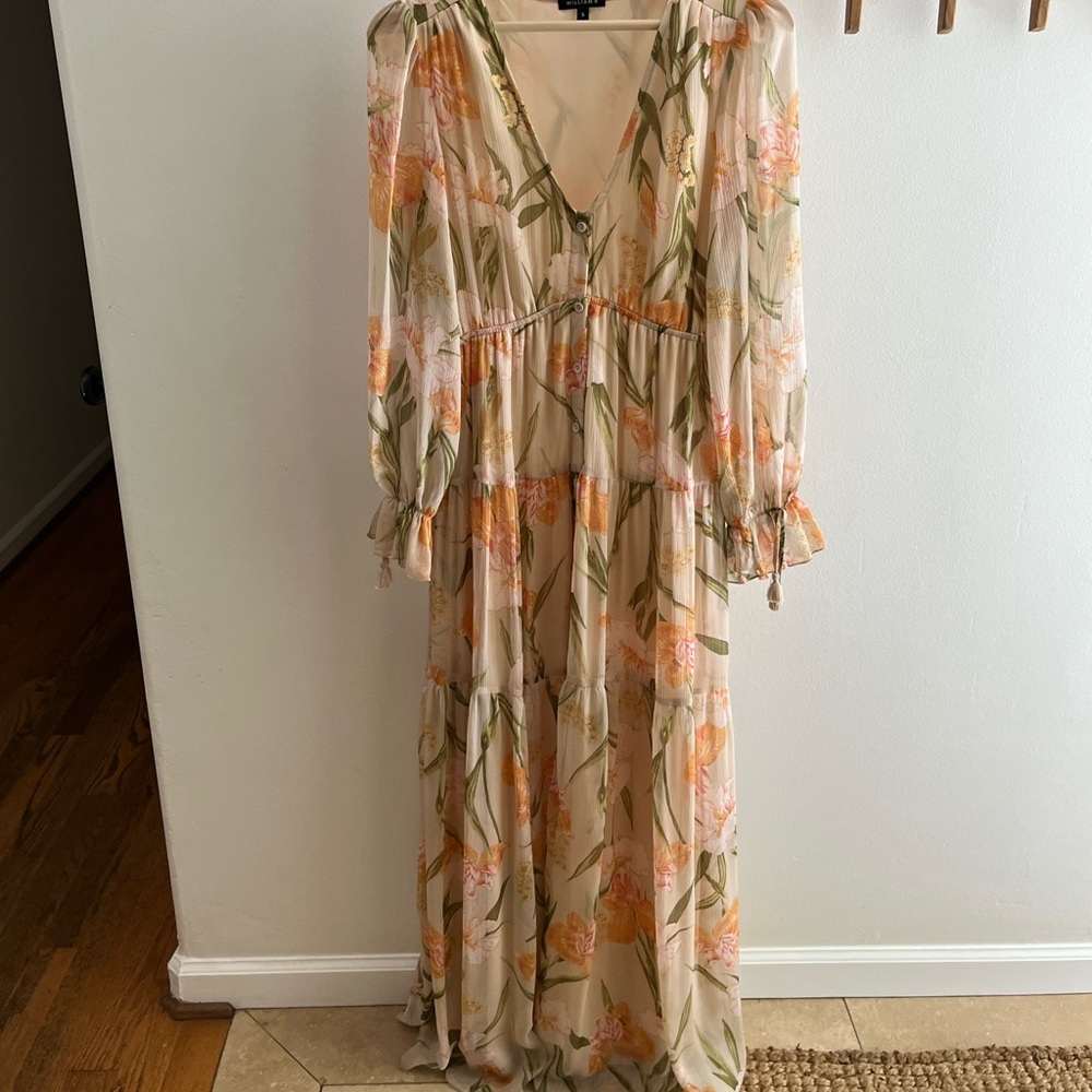 Beautiful William b dress with iris flowers